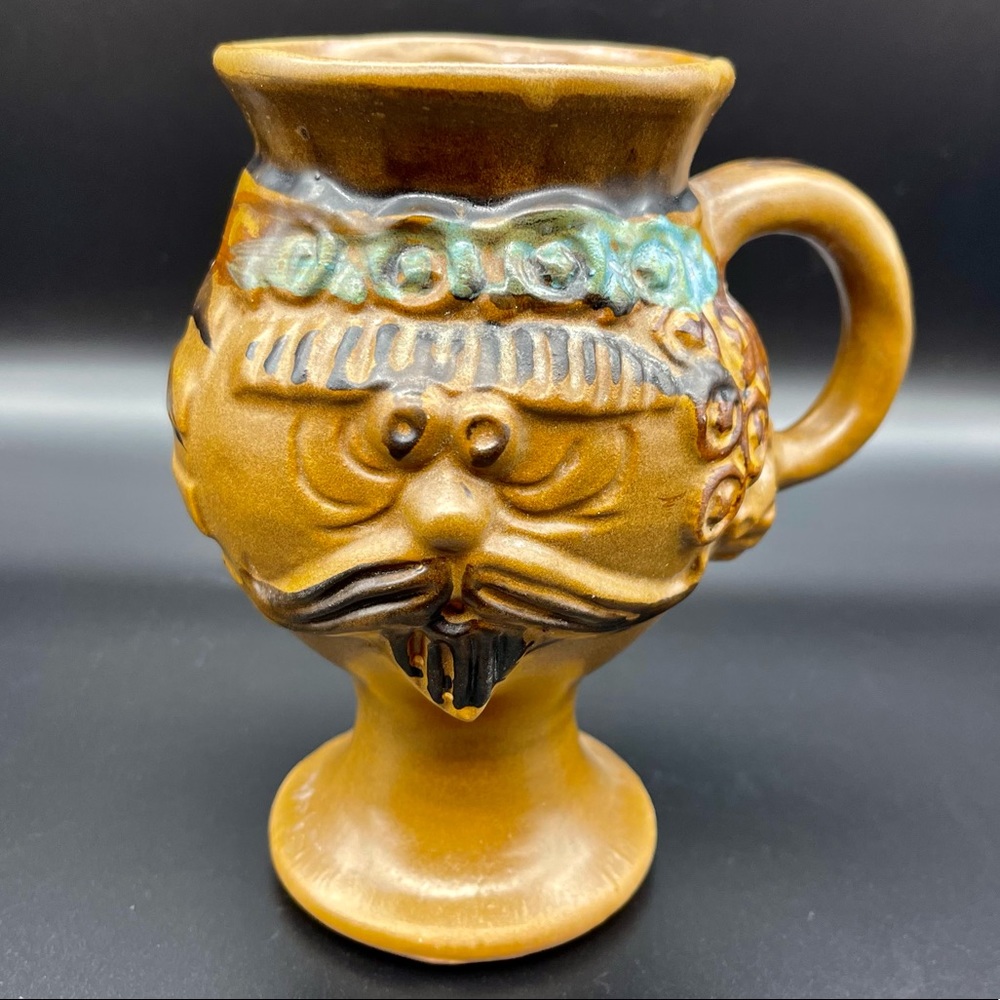 Vintage 70s Bennett Welsh Pacific Stoneware Pottery Mug, Coffee/Tea Footed Mug